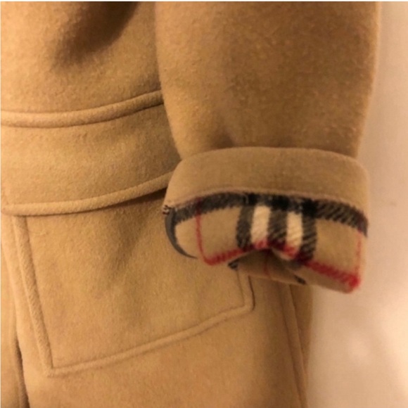 Burberry Tan Trench Coat with Plaid Accents - Picture 3 of 7